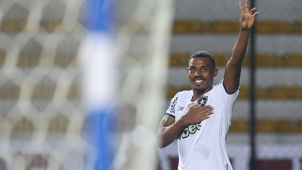 Com a reabilitação, o Botafogo chegou a seis pontos, mas se manteve em terceiro da chave, atrás do Estudiantes-ARG devido ao saldo de gols (2 a 1)