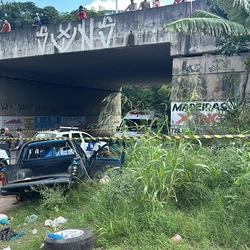 Alvo dos bandidos tinha acabado de sair do presídio após receber o benefício de saída temporária quando veículo em que ele estava foi interceptado