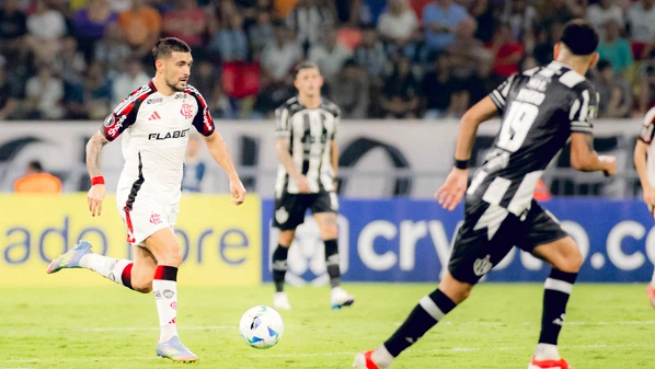 O Rubro-Negro permanece na terceira colocação do Grupo C e vai precisar correr atrás do prejuízo se quiser manter vivo suas chances de classificação