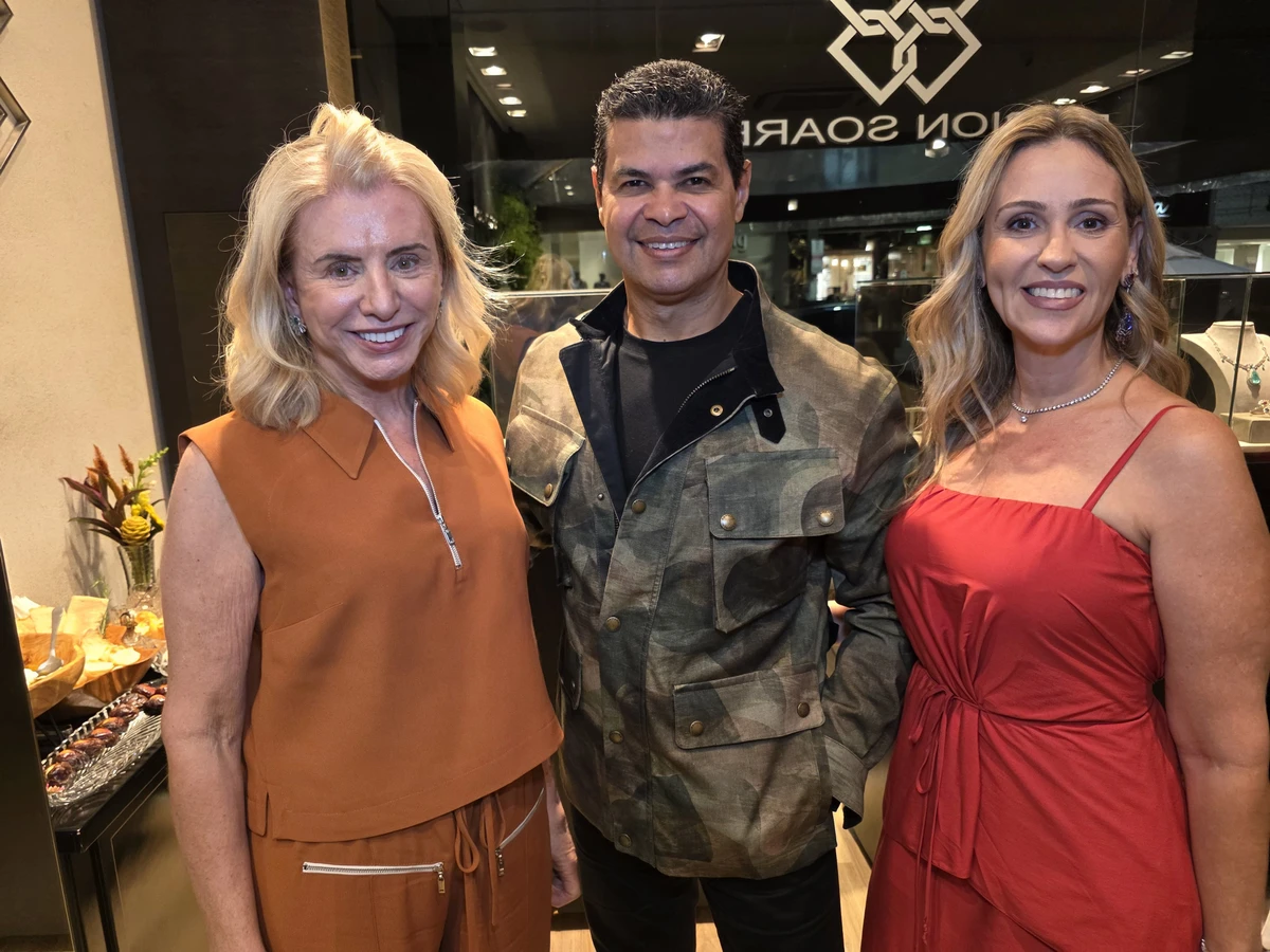 Ada Mota, Dorion Soares e Tatiana Soares