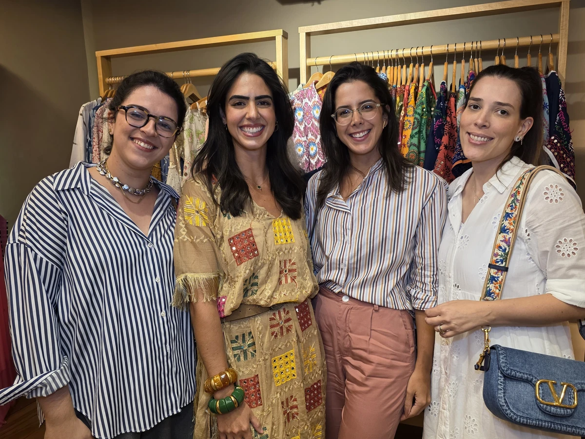 Carol Delmaestro, Nina Cortes, Mariana Lindenberg e Tati Lindenberg