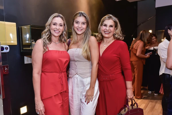 Tatiana Soares, Luana Moulin e Beth Ribeiro