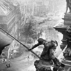 Especialistas apontam para mitos que cercam a participação soviética no maior conflito da história, que terminou com a invasão da Alemanha pelo Exército Vermelho há 80 anos.