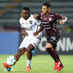 Atual campeão do torneio, o Glorioso precisa vencer Estudiantes e Universidad de Chile no Nilton Santos para seguir vivo na competição