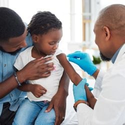 O número representa um aumento de mais de 86% em relação a 2025, quando foram aplicadas 24.103 doses na campanha