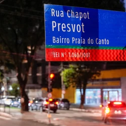 Reportagem de A Gazeta apontou que nome do cirurgião Eduardo Chapot-Prévost, homenageado na rua da Praia do Canto, foi grafado de forma errada, há quase 80 anos