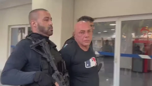 Para a polícia, o bandido estava se aliando a lideranças de grupos rivais para invadir comunidades de Santa Cruz, também na zona oeste, que estão hoje sob controle de grupos milicianos