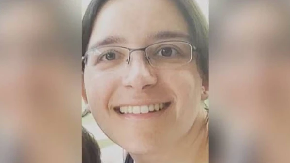 Além de João Paulo Buorquim, preso na quinta (8), e da ex-companheira da professora, Fernanda Fazio, 45, que se entregou na sexta-feira (9), já haviam sido pedidas as prisões de Rosemberg Joaquim de Santana e Ivo Resende dos Santos