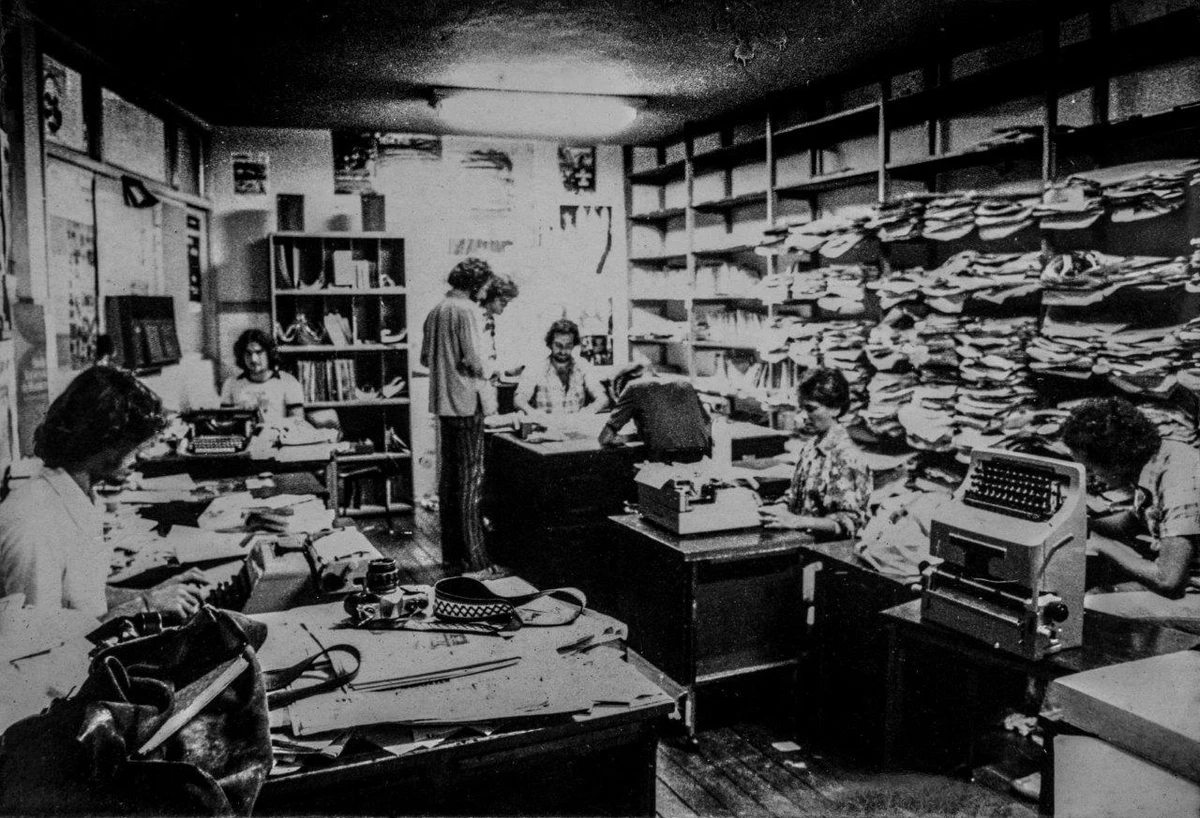 Sala de edição do Caderno 2 na década de 70