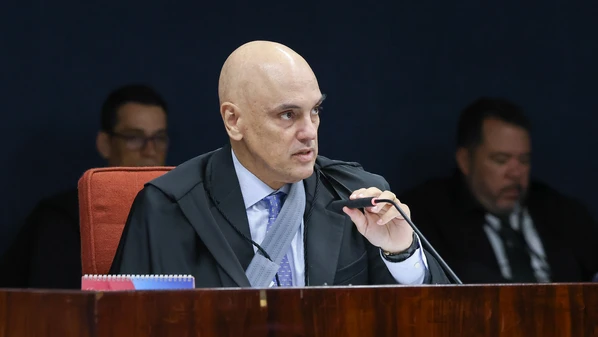 Primeira Turma tem 4 a 0 para rejeitar decisão de deputados; voto duro de Dino cita 'ingerência' e 'tiranias'