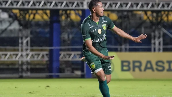 Em casa, time capixaba conquistou sua primeira vitória na competição