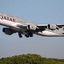O Catar disse que um acordo para "uso temporário" do avião estava em negociação, em meio a relatos da mídia de que seria um presente