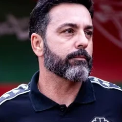 Pênalti marcado no fim da partida deu a vitória à Lusa, contra o Capa-Preta, no Canindé