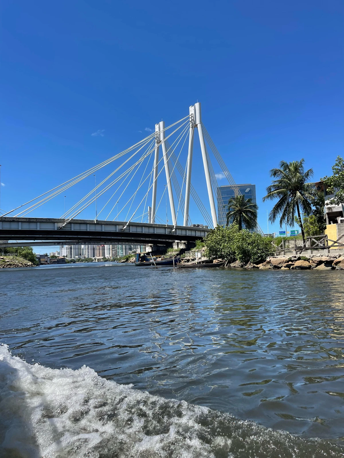 Volta à Ilha de Vitória