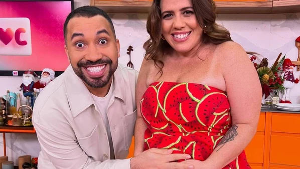 Apresentadora anunciou que perdeu o bebê que esperava; ela estava na reta final da gravidez