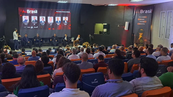 Nesta terça-feira (13), especialistas da área médica, da mineração e do setor financeiro discutiram novas aplicações da IA, focando em soluções mais ágeis e com segurança