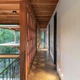Casa foi feita para se integrar com a natureza