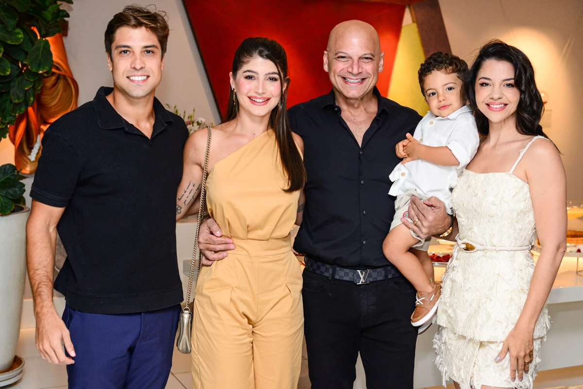 Bruno Ulott e Manu Murad, Marcos Murad, Camila Murad e Miguel