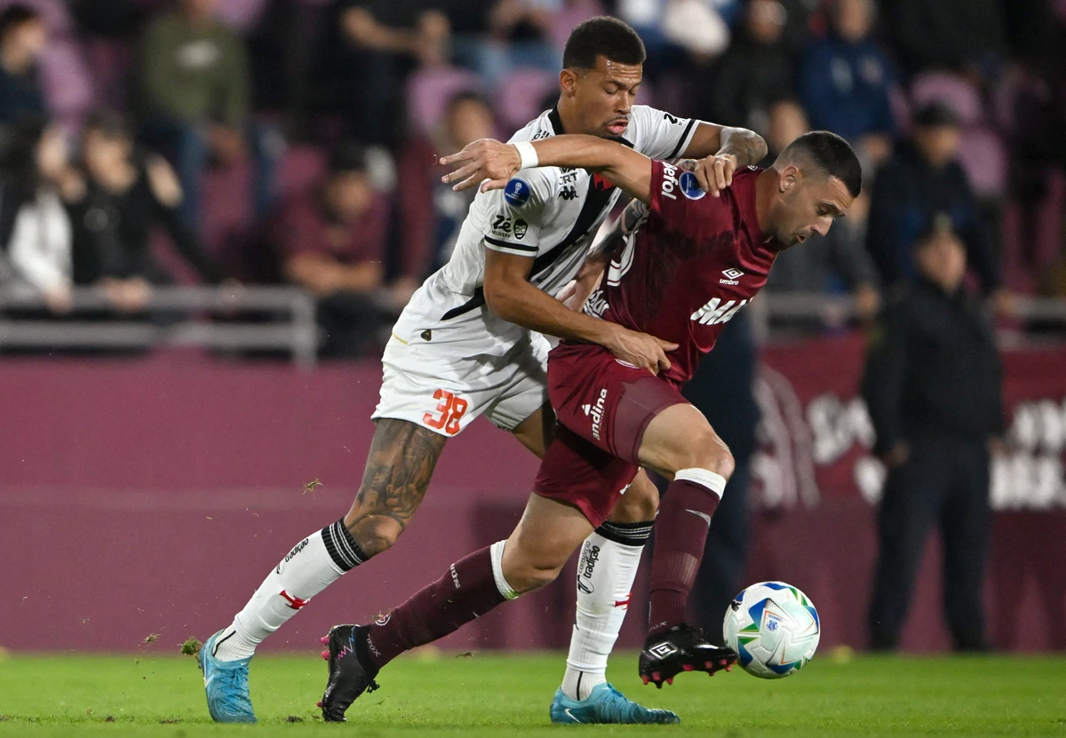 Vasco perde para o Lanús e não pode mais ser o primeiro colocado de seu grupo na Sul-Americana