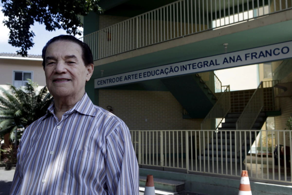 Divaldo Franco na Mansão do Caminho, projeto social criado por ele, no Pau da Lima, em Salvador (BA), há 60 anos