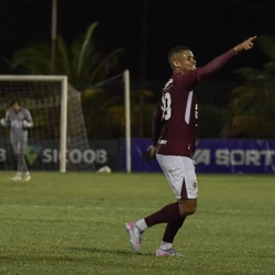 Atacante marcou três gols sobre o Capa-Preta e falou sobre má fase vivida no rival no Capixabão deste ano