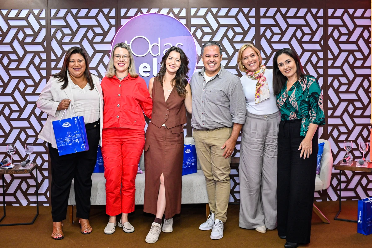 Elaine Silva, Maria Amélia Dalvi, Nathalia Dill, Eduardo Fachetti, Adriana Muller e Dani Abreu