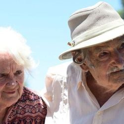 A ex-guerrilheira conheceu Mujica na clandestinidade e viveu ao seu lado durante décadas, até seu último dia