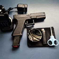 PM recebeu uma denúncia de que o adolescente estaria intimidando colegas; No local, o jovem foi encontrado com a réplica de pistola na cintura