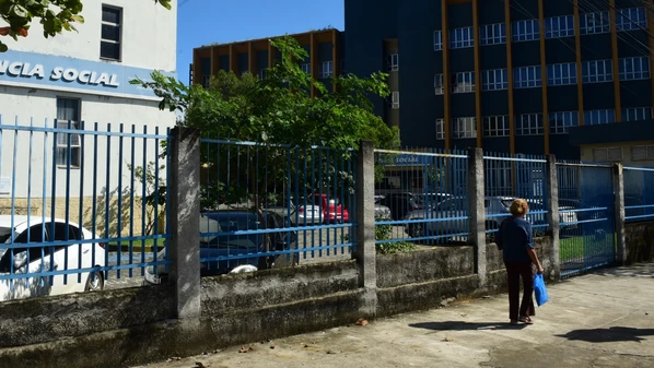 Essas regras ainda podem mudar até a aprovação -a aposentadoria sem idade mínima, por exemplo, foi extinta pela reforma da previdência para as profissões civis