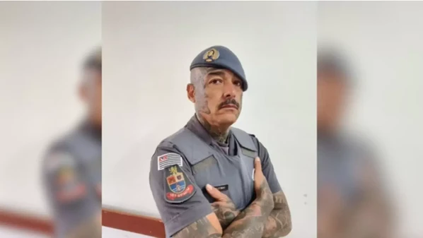 Ele teria, de acordo com processo na Justiça Militar, deixado o posto em que trabalhava no sambódromo do Anhembi durante os desfiles do Carnaval de 2022 e ficado em um camarote