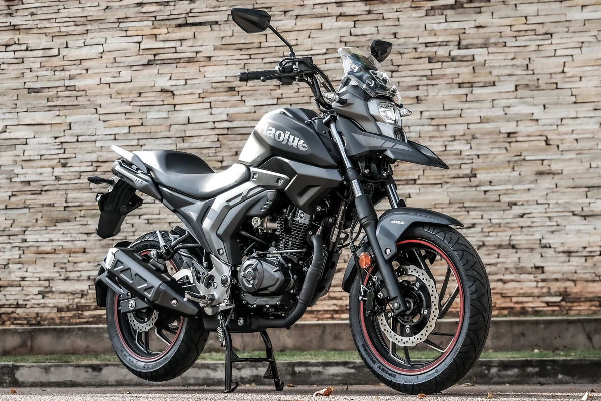 Suzuki Haojue DL 160