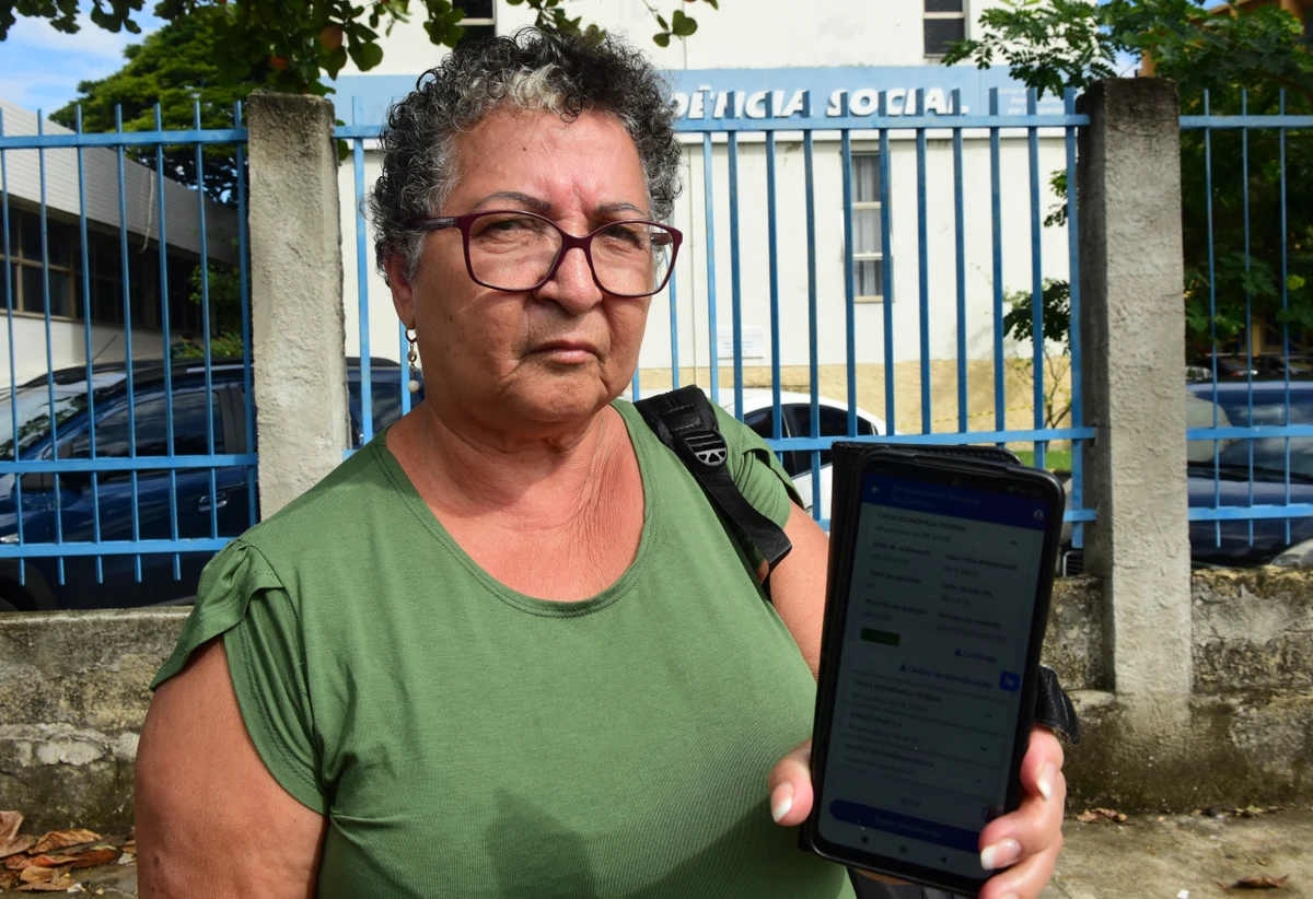 Marinete da Silva, ela teve vários empréstimo indevidos descontados no salário