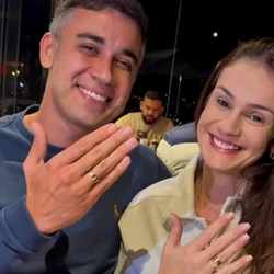 Depois de nomear namorada na Serra, prefeito a pede em casamento
