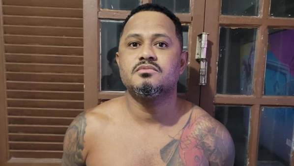 Paulo Sérgio Coimbra Júnior foi detido em uma operação da Polícia Militar com o apoio da Ficco-ES, realizada na noite desta quinta-feira (15)