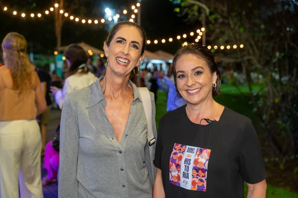 Cris Campinhos e Michelle Carasso 