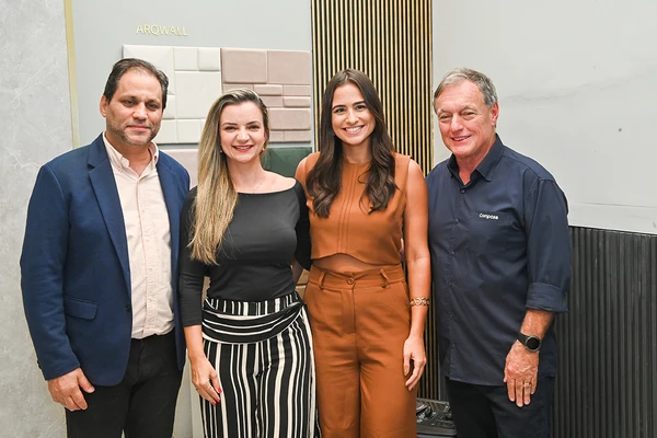 Paulo Niemeyer, Juliana Reissinger, Natalia Meireles e Carlos Marianelli,