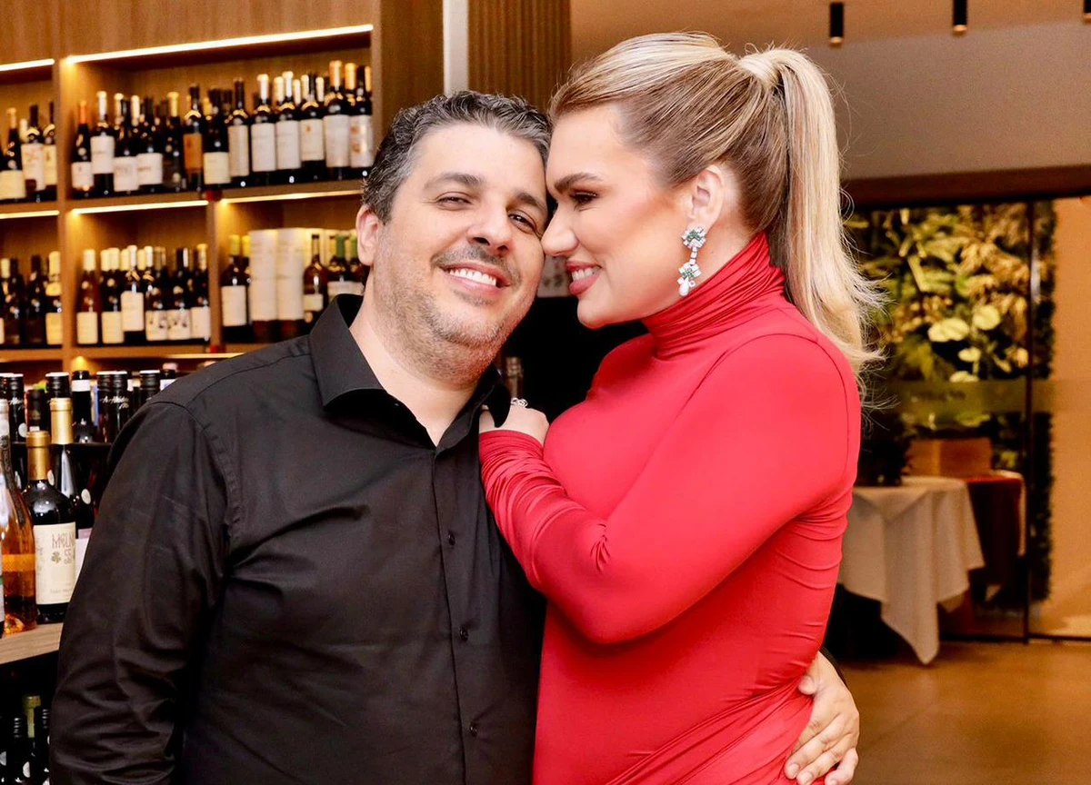 Thiago Boiteaux e Brisa Clem