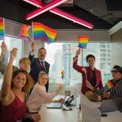 É essencial refletir sobre como tornar os ambientes corporativos mais seguros e inclusivos para todas as pessoas