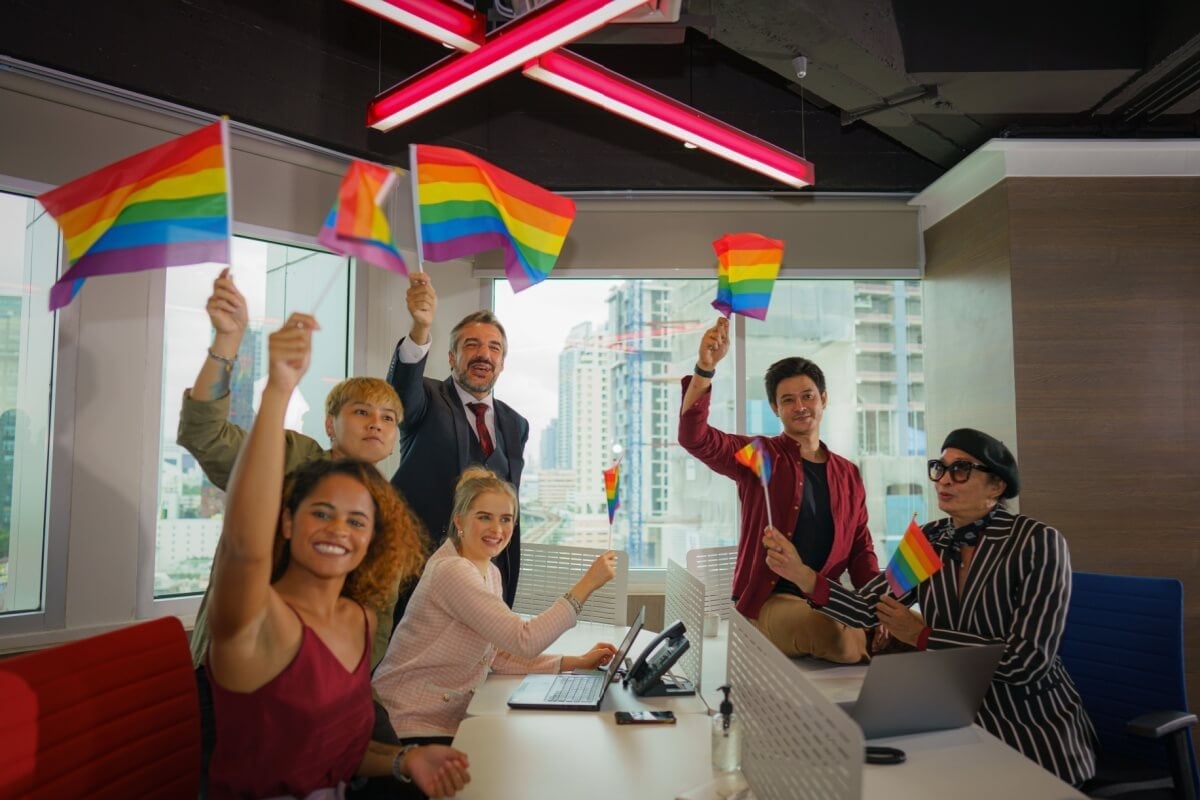 Imagem - 6 passos para combater a LGBTfobia dentro das empresas
