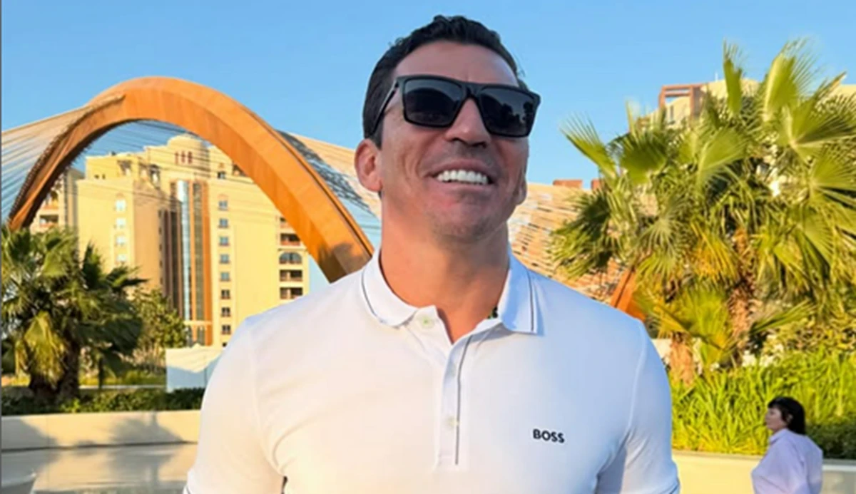 Ex-zagueiro Lúcio, campeão mundial de futebol em 2002, se queimou após uma lareira explodir