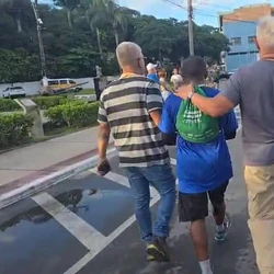 Cosmo Ferreira da Silva, de 34 anos, tinha dois mandados de prisão em aberto expedidos pela Justiça de Pernambuco: um por homicídio e outro de recaptura, já que ele havia escapado do presídio
