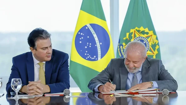 Medida foi determinada pelo decreto da Nova Política de Educação a Distância (EAD), assinada pelo presidente Lula nesta segunda-feira (19)
