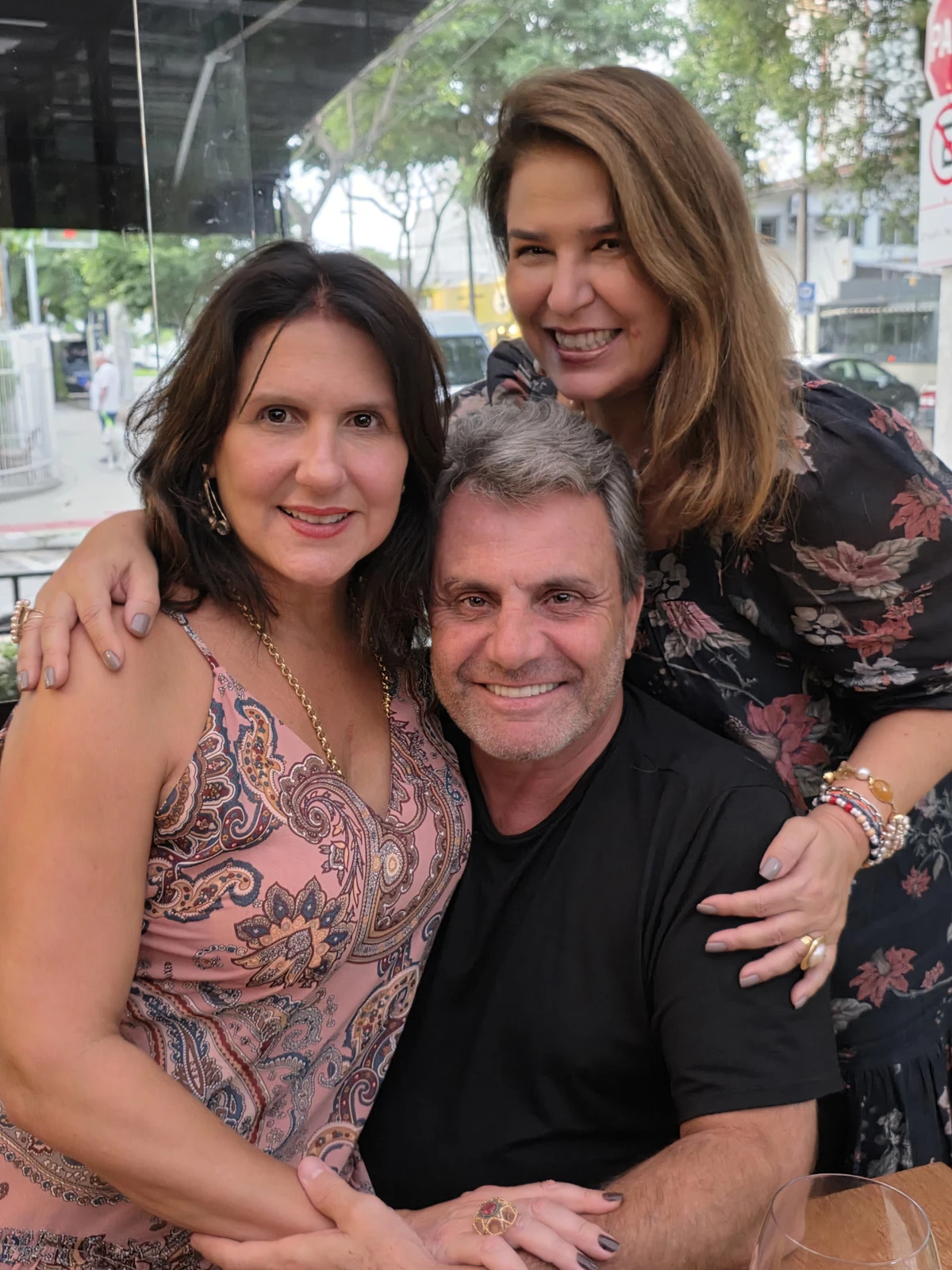 Kátia Toríbio Laranja, Anselmo Laranja e Karla Toríbio Pimenta