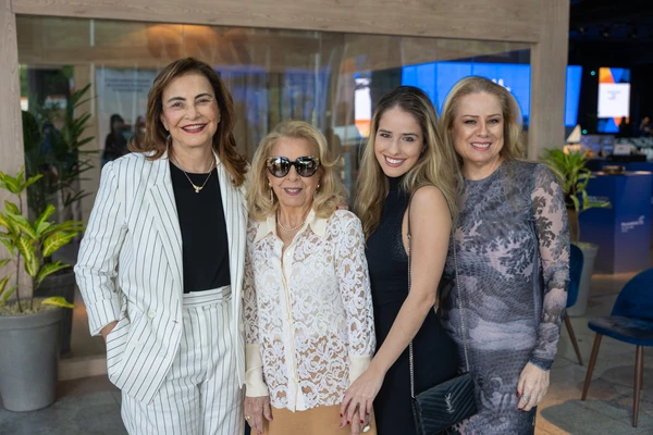 Olivinha Coser, Liseta Fonseca, Manuela e Sandra Fonseca