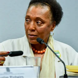Vera Lúcia Araújo foi impedida de ingressar em palestra