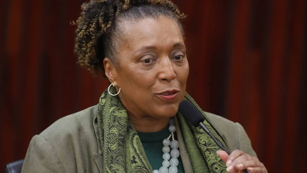 Vera Lúcia Santana denuncia episódio em prédio de seminário de comissão da Presidência; AGU pede investigação da PF