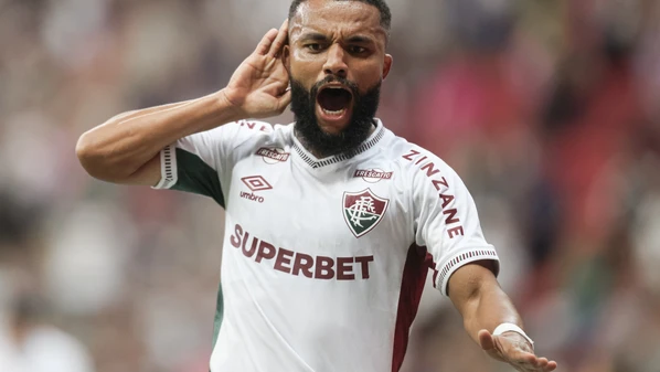 Tricolor saiu atrás do placar, mas não teve dificuldades para virar o jogo e garantir vaga nas oitavas de final da competição