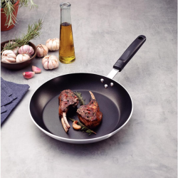 Frigideira Profissional Com Revestimento Interno