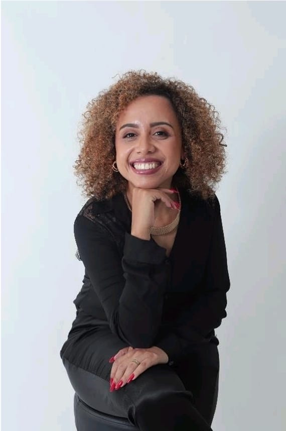 Karen Marques, engenheira civil, pós-graduada em Engenharia Diagnóstica, Patologia das construções e Perícias de Engenharia,