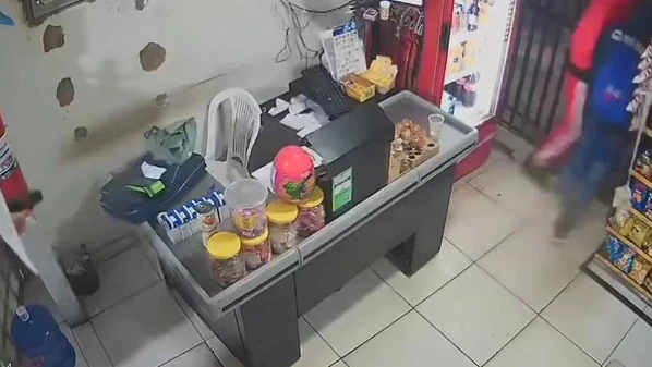 Um dos baleados foi socorrido e levado ao Pronto-Socorro de Mococa, mas não resistiu aos ferimentos